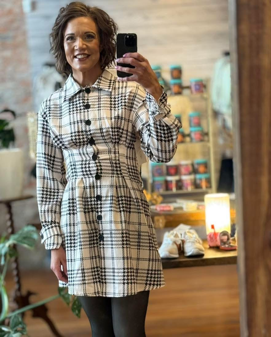 RUE- RETRO PLAID SHIRT DRESS